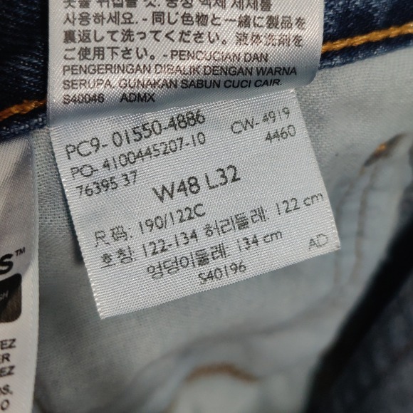 Levi's Mens 90s Normcore 550 Relaxed Fit Jeans 48x32 Blue Medium Wash Denim - Picture 6 of 16